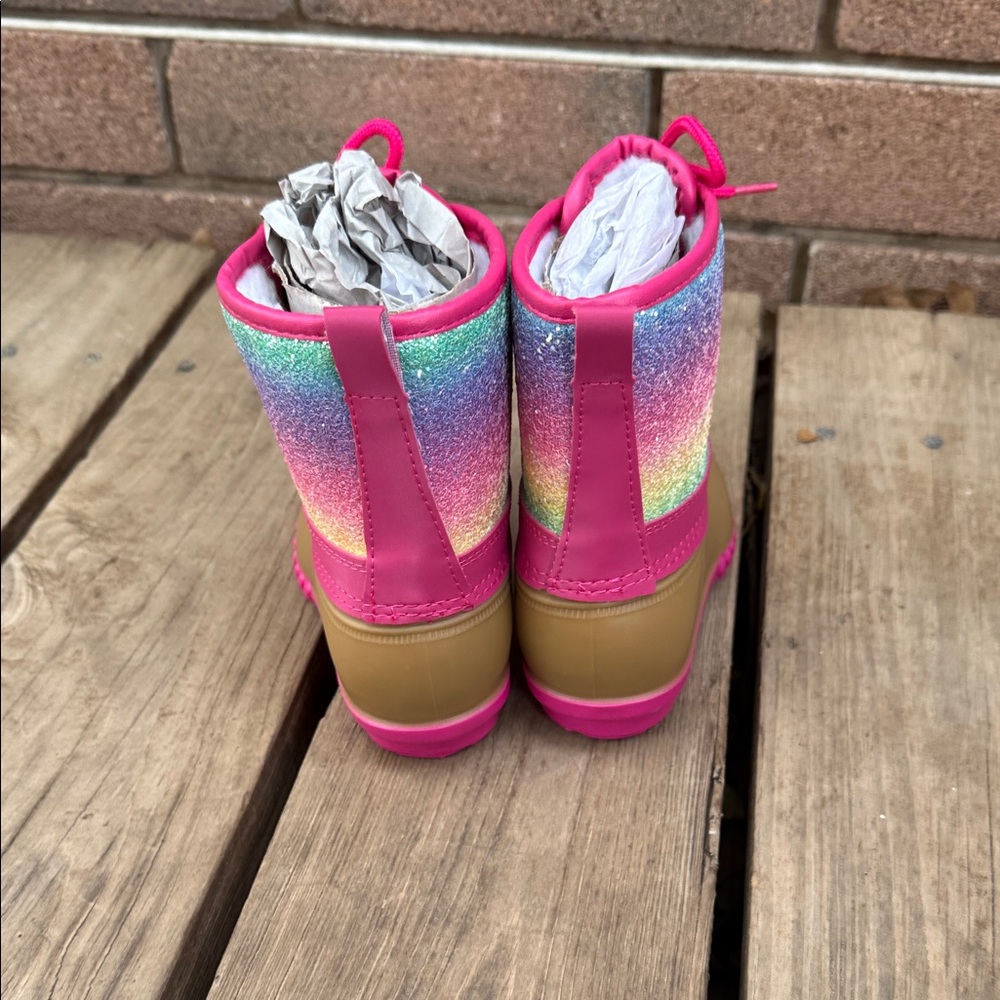 Fabkids Ombre Glitter Lace up Duck Boot in Hot Pink Size 10 NWT - Picture 3 of 7